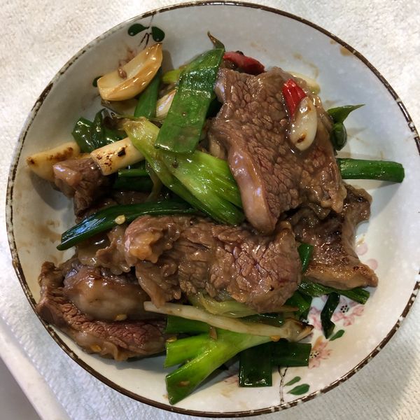 ♡蔥爆牛肉♡：沒耐性人妻 一起做