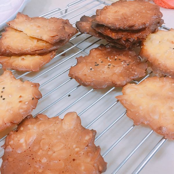 超好吃的杏仁瓦片 (全蛋):金吉拉 一起做