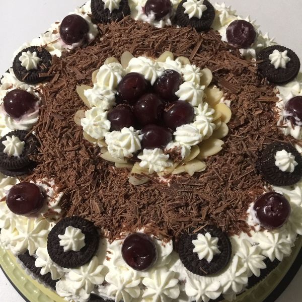 黑森林蛋糕：Yilin  Chou 一起做