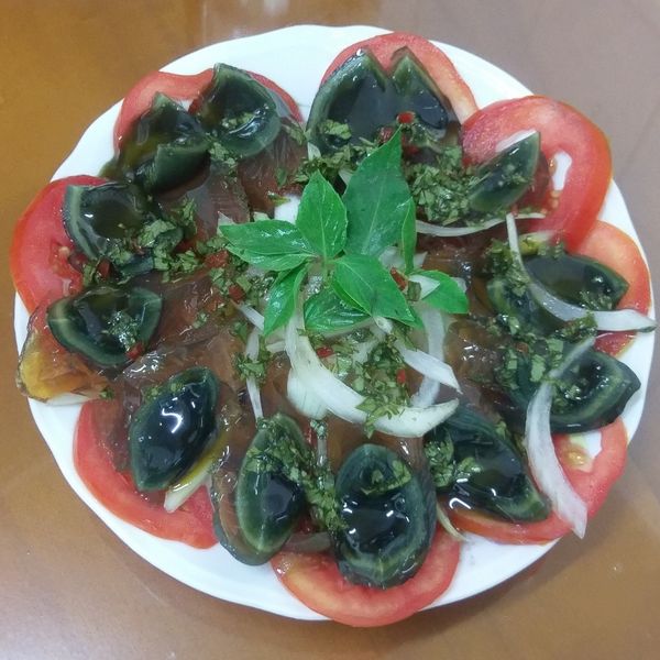 泰式涼拌皮蛋 : 劉奕含一起做