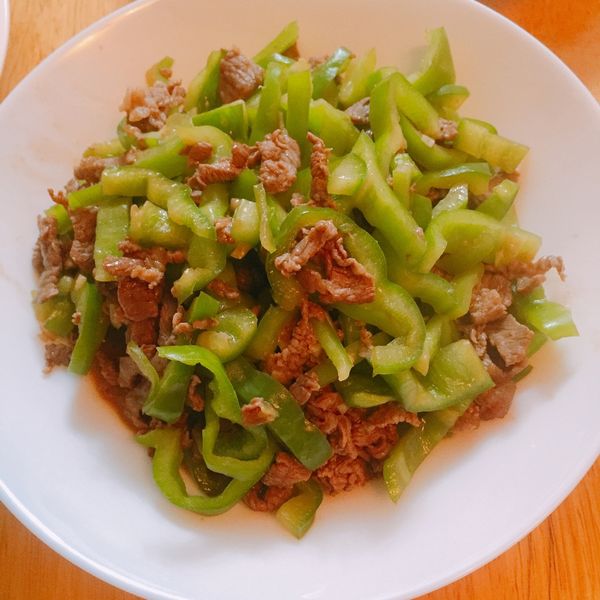 青椒炒牛肉(便當菜) : Raye Lo一起做