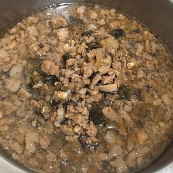 瓜仔肉醬 : 舞草一起做