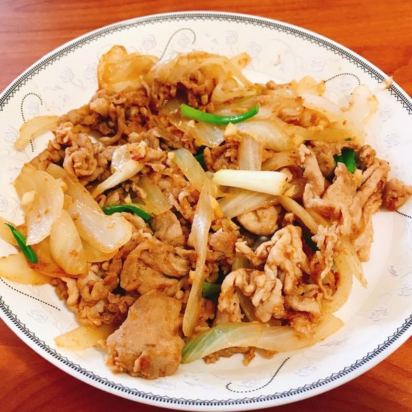 洋蔥沙茶肉片 : mandy一起做