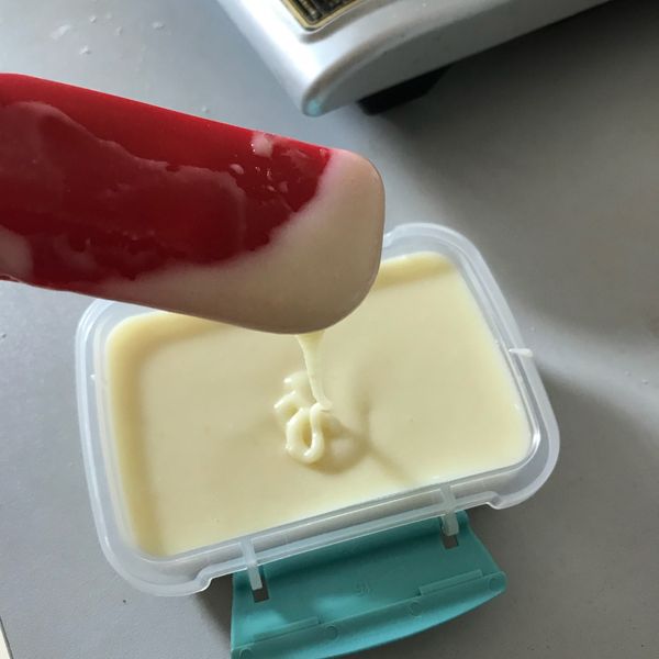 自製煉乳：Yuna 一起做