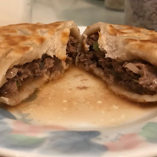 灌湯牛肉餡餅：Liu Huiyu 一起做