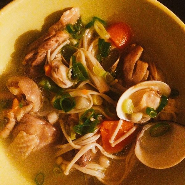 讚不絕口的【 鮮雞湯 】 : Roger Fang一起做