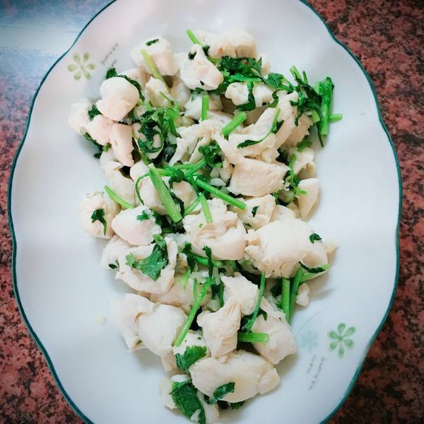 蒜油熱拌香菜雞胸一超簡單，低脂料理：新手人妻😜奧莉薇 一起做