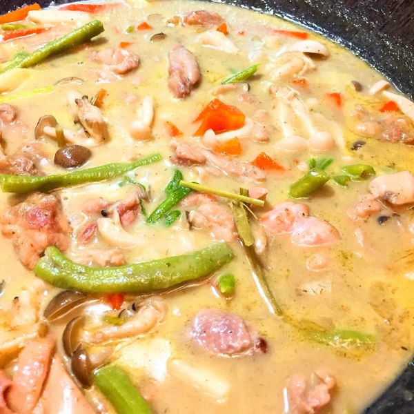 (秘訣大公開) 泰式綠咖哩 : 皮皮要變小當家一起做