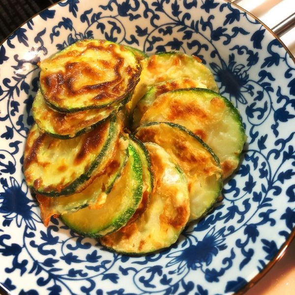 櫛瓜煎餅 : 小菀一起做