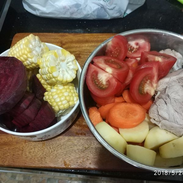 消脂紅菜頭蘋果湯 : Cyndi Leung一起做