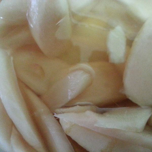 醃漬嫩薑片：謝小馨 一起做