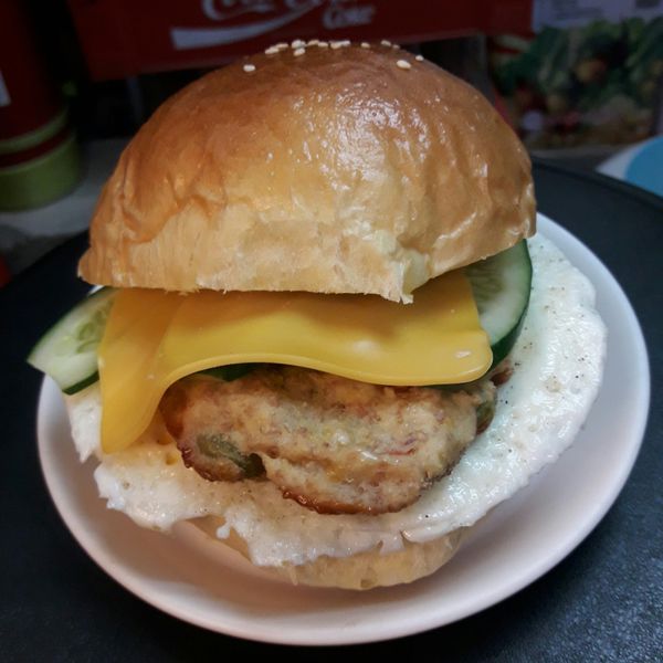 漢堡麵包 : Nina一起做