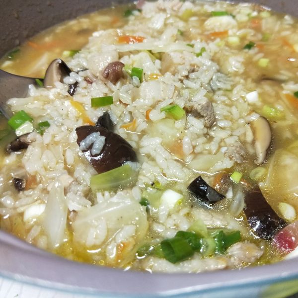 高麗菜鹹粥：洪小瑜 一起做