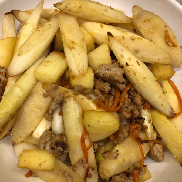 蘋果蘆筍豬肉絲：AlisaLiao 一起做