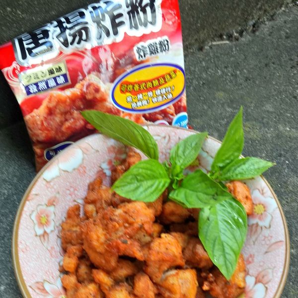 炸物拼盤 : 鎂鎂ㄟ照卡一起做