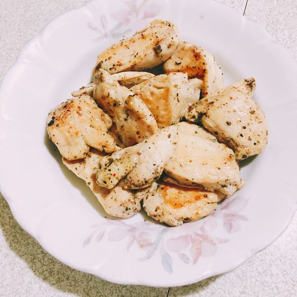 減肥好朋友《橄欖油嫩煎雞胸》 : ㄆ一起做