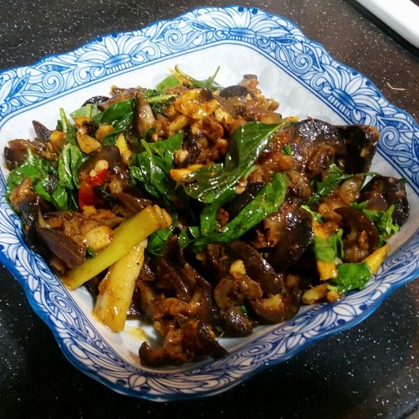 快炒店的生炒螺肉 : Joy一起做