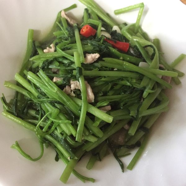 辣炒空心菜 : 李BB一起做