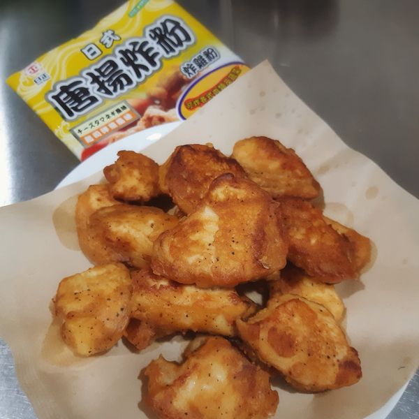 炸物拼盤 : 小白貓一起做