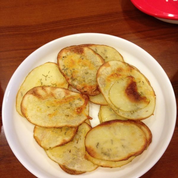 迷迭香風味烤洋芋片：Aliceytlin 一起做