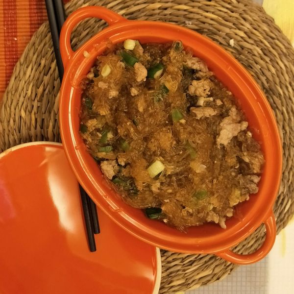 肉末冬粉 : 張育瑄一起做