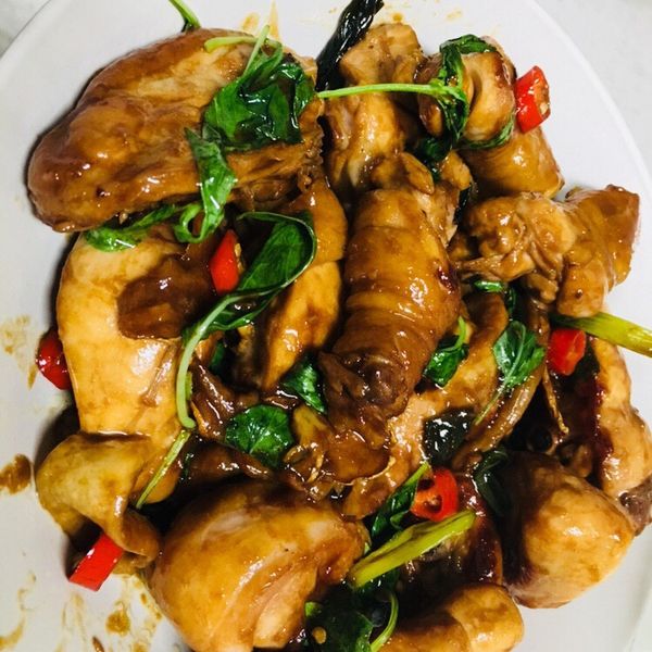 無骨雞腿三杯雞 : Ali Liu一起做