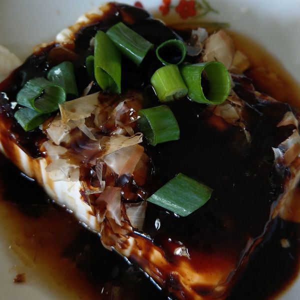 蔥花涼拌皮蛋豆腐 : 王嘉韻一起做