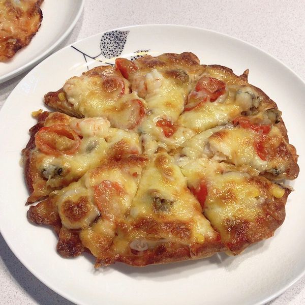 【影片】千島海鮮披薩（不用揉麵機） : 林佩汶一起做