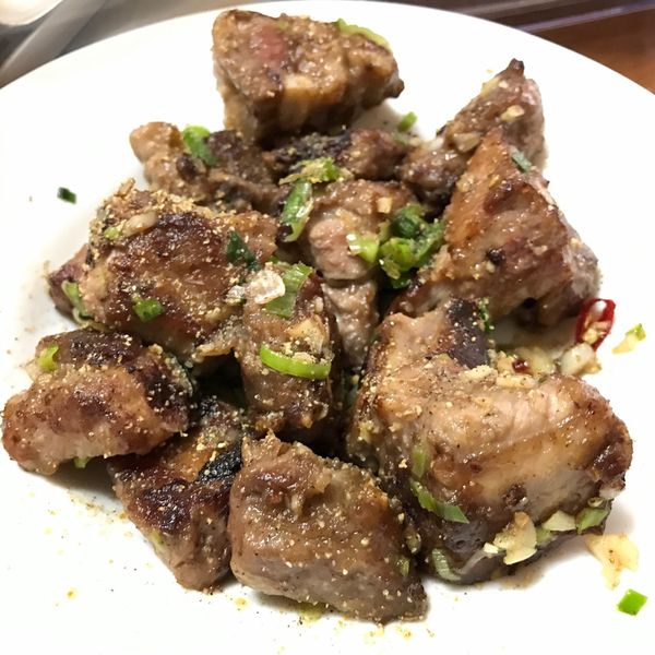 椒鹽排骨酥：Helen 一起做