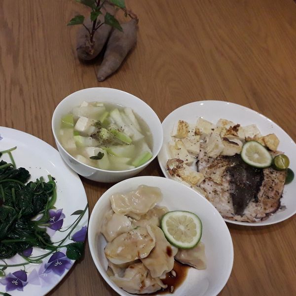 香煎虱目魚肚：張毓容 一起做