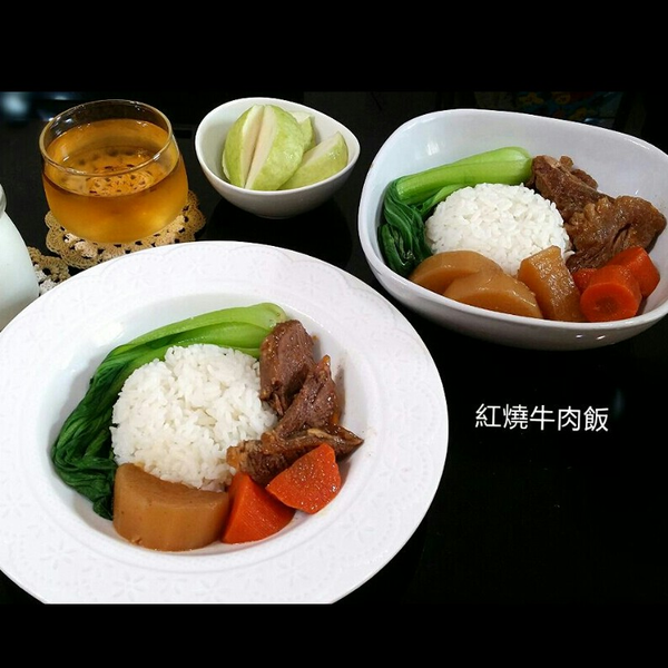 快速完成～美味牛肉燴飯、牛肉麵：伊的親子早餐日記 一起做