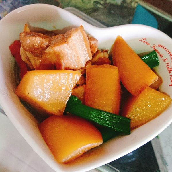 蒜苗滷花豆豬五花肉 : Chen Ying-ting一起做