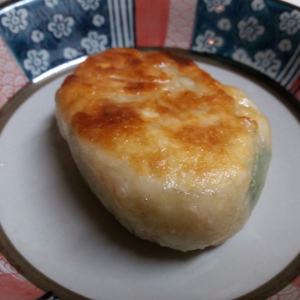 蘿蔔絲餡餅：銘麒媽媽 一起做