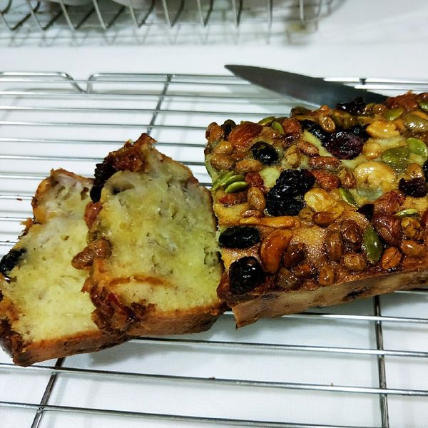 香蕉核桃磅蛋糕（清冰箱點心） : Kelly Chen一起做