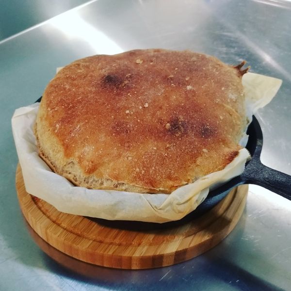 鑄鐵鍋歐式麵包：Kevin 一起做