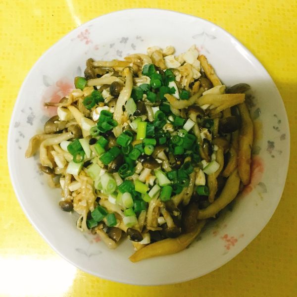 低碳低卡~鹹蛋金沙鴻禧菇：Miko 一起做