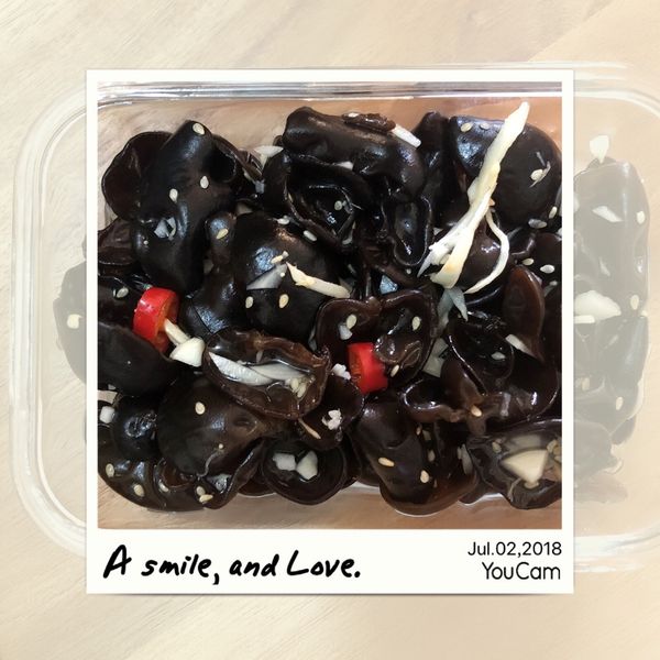 涼拌川耳：朵拉 一起做