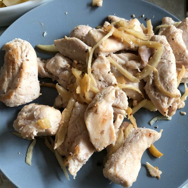 低脂嫩雞胸料理《薑絲炒嫩雞胸》 : 阿文一起做