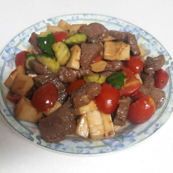 辣炒杏鮑牛肉粒【影片】:李怡姿 一起做