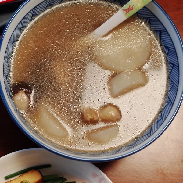 安媽上菜🍲香菇菜頭雞湯 : Lily一起做