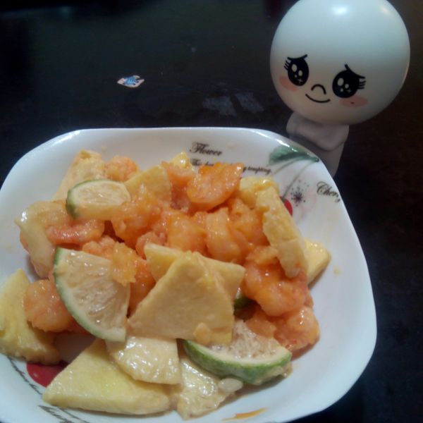 【可拉的鏡頭】檸香鳳梨拌蝦球：tefang 一起做