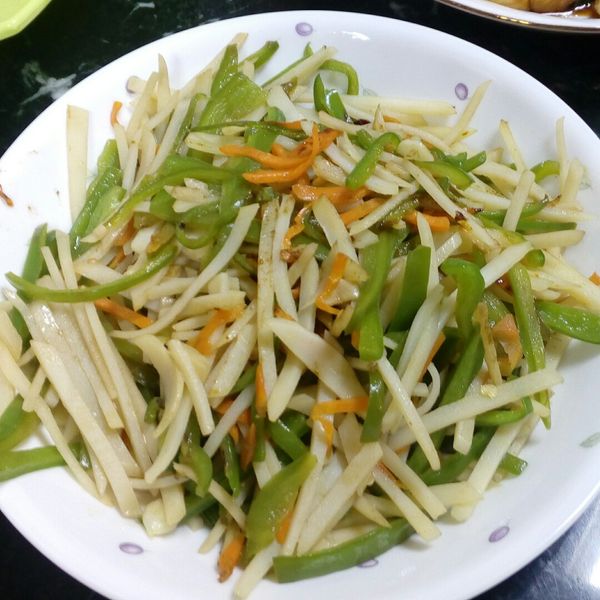 青椒炒馬鈴薯：Paula Tsai 一起做