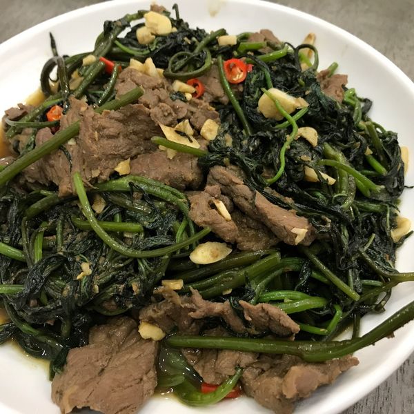 給新手超簡單「沙茶牛肉炒空心菜」✨ : laurel一起做