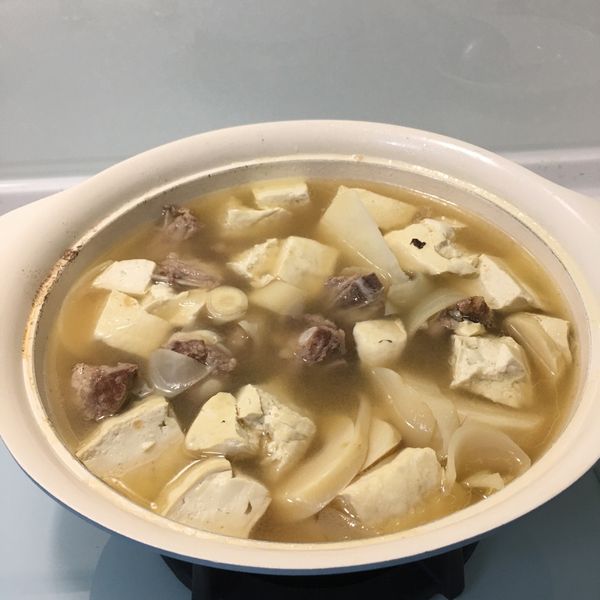 竹筍排骨湯 : Pamela Huang一起做