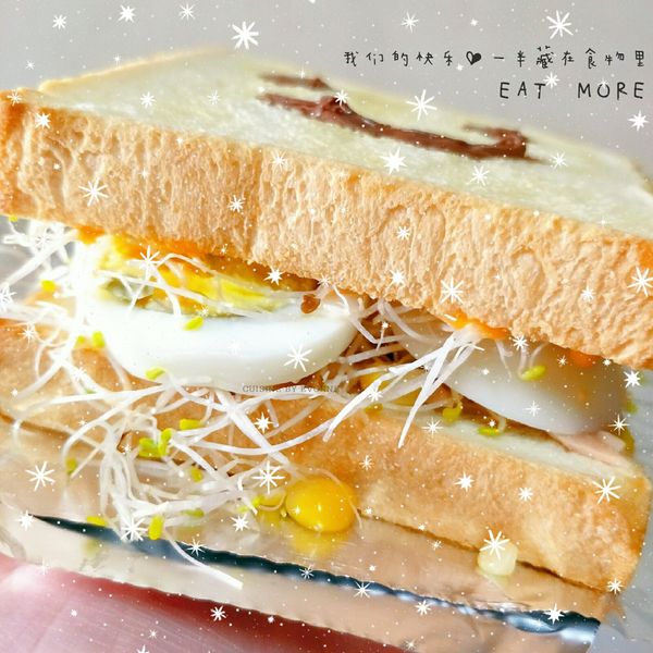 超簡單! 乳酪苜蓿芽三明治：Mier 一起做