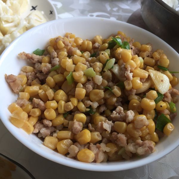 絞肉炒玉米：weiwei 一起做