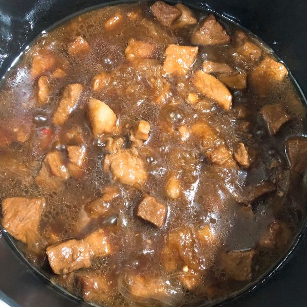 不加水的超下飯濃香洋蔥燉肉 : Rita Tsai一起做