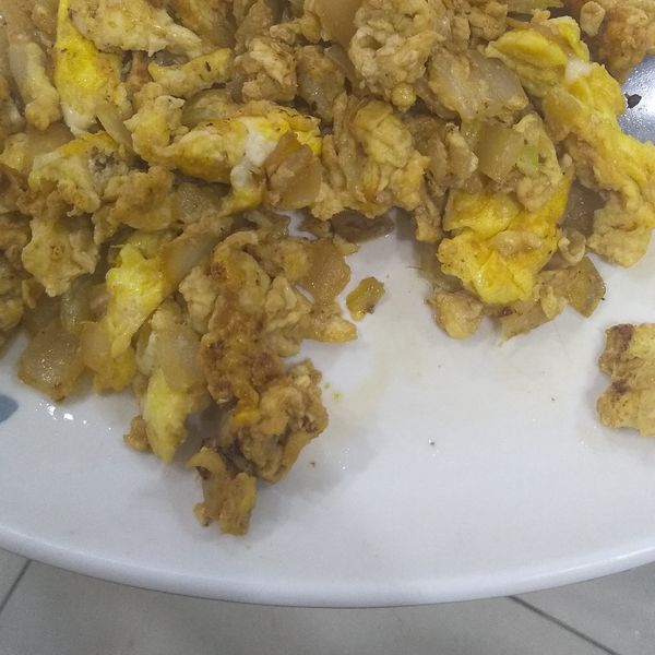 祖傳洋蔥炒蛋 : ⇨愛吃的小朋友⇦一起做