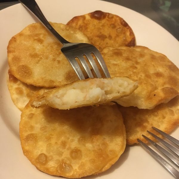 超彈牙！迷你月亮蝦餅🌙簡單善用水餃皮！ : 陳淳兒一起做