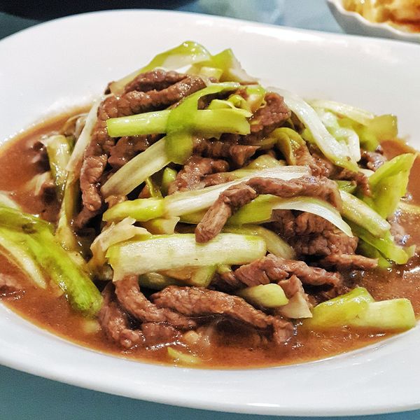 韭黃炒牛肉：Priscilla Wu 一起做